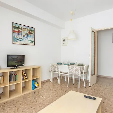 Guesthost - Close To The * Viareggio