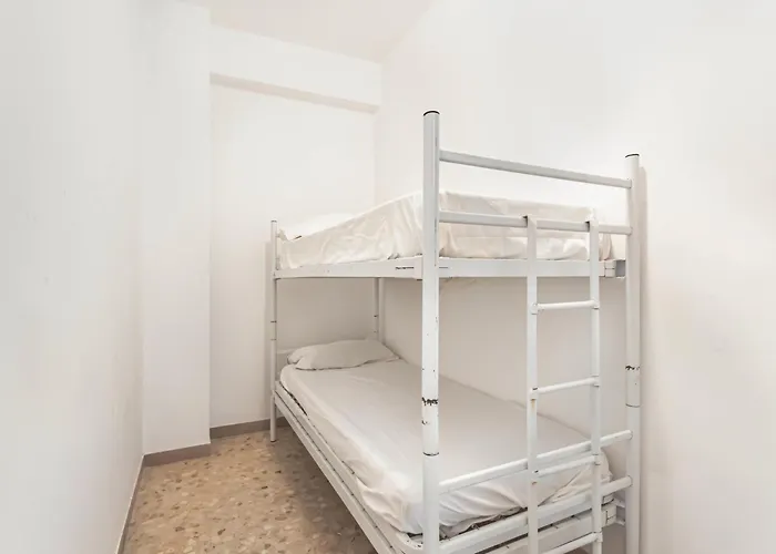 Apartment Guesthost - Close To The Viareggio