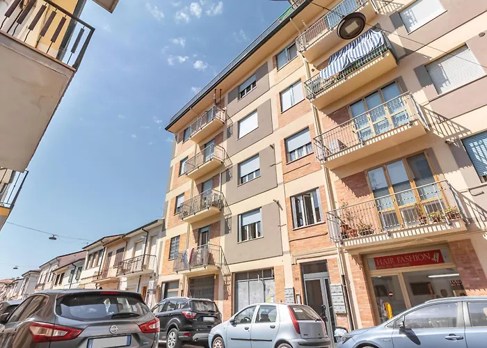 Apartment Guesthost - Close To The